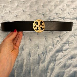 Tory Burch belt